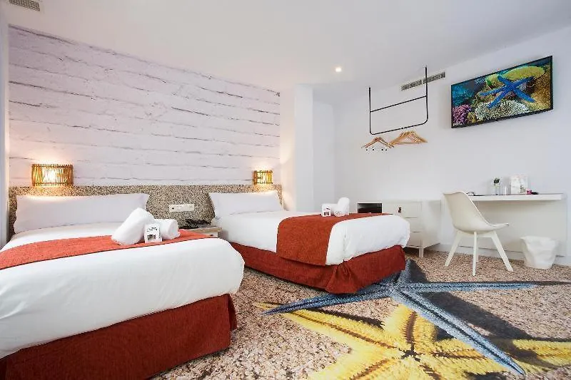 Casual Del Mar Malaga Hotel