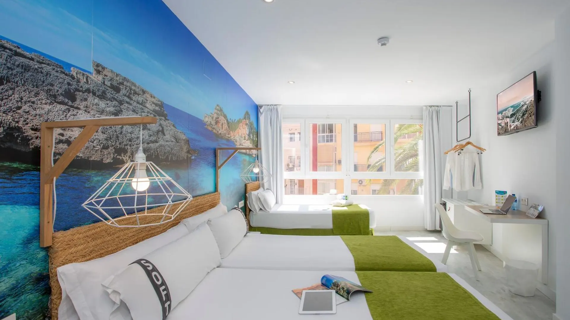 Casual Del Mar Malaga Hotel 3*,